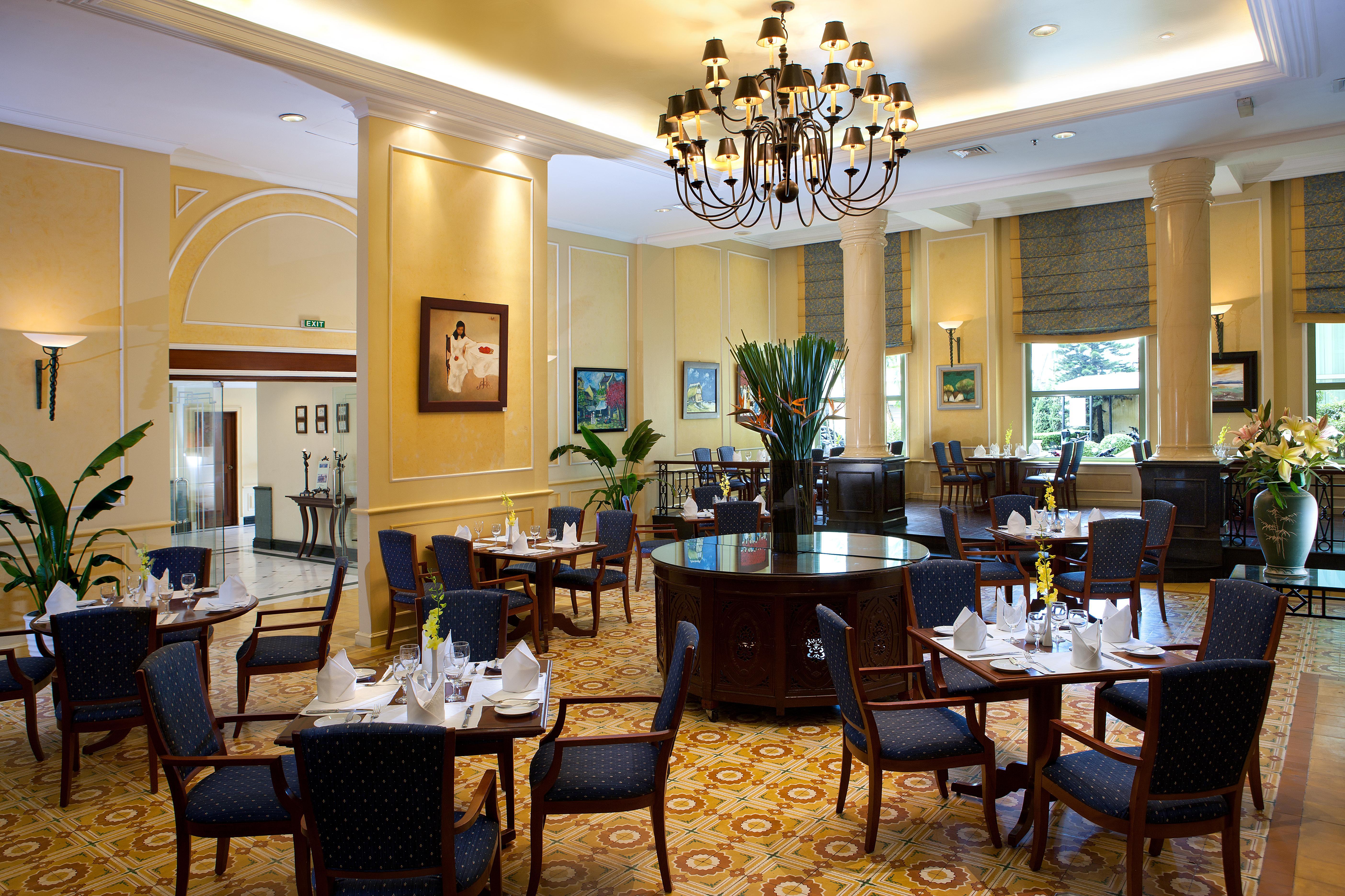 Avani Hai Phong Harbour View Hotel Extérieur photo